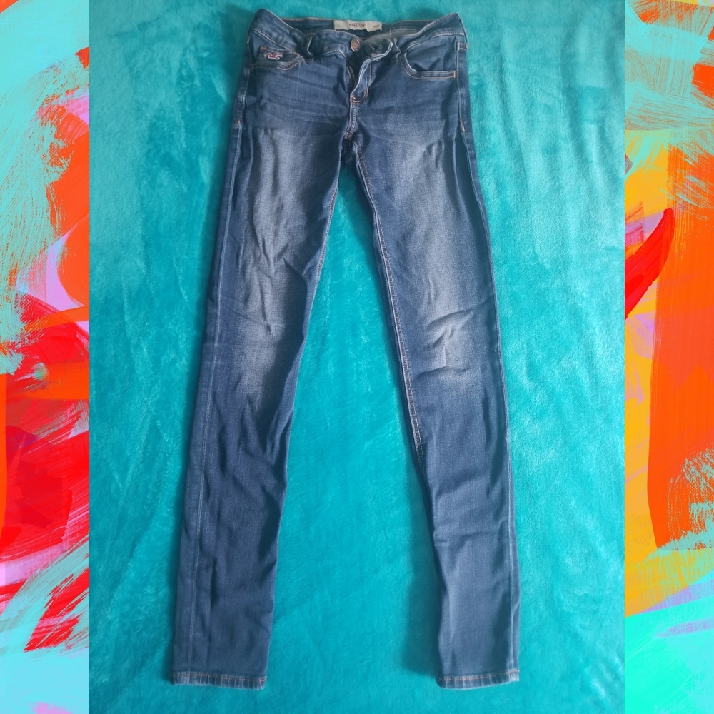 Hollister skinny jeans, size 3